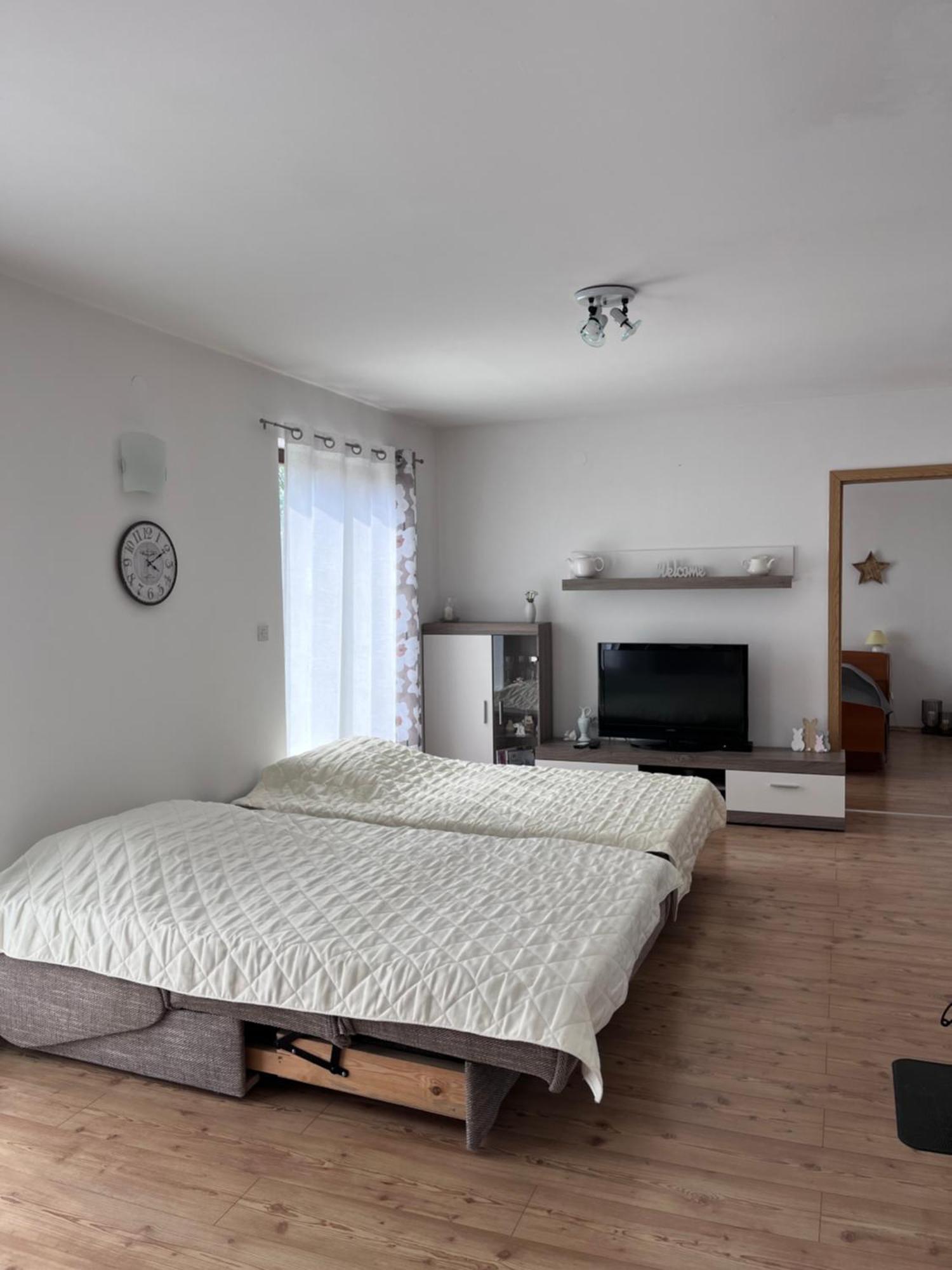 Apartment Vista Lupoglav  Extérieur photo